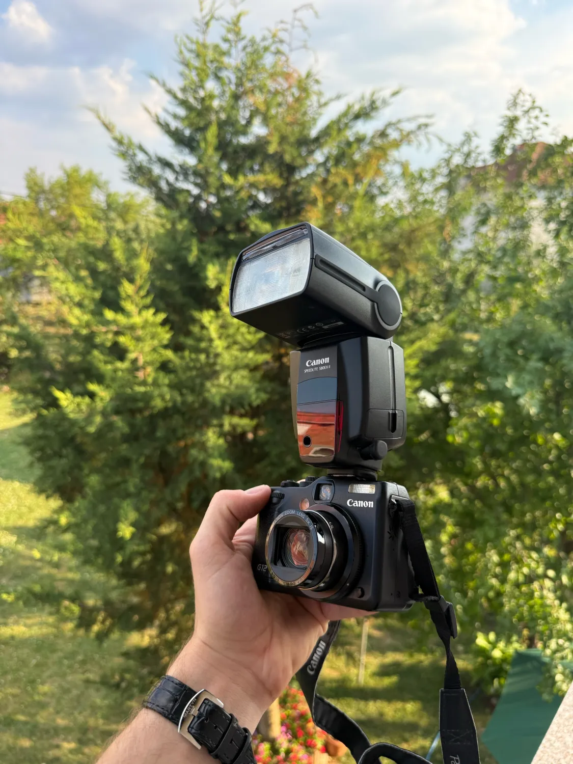 Canon g12