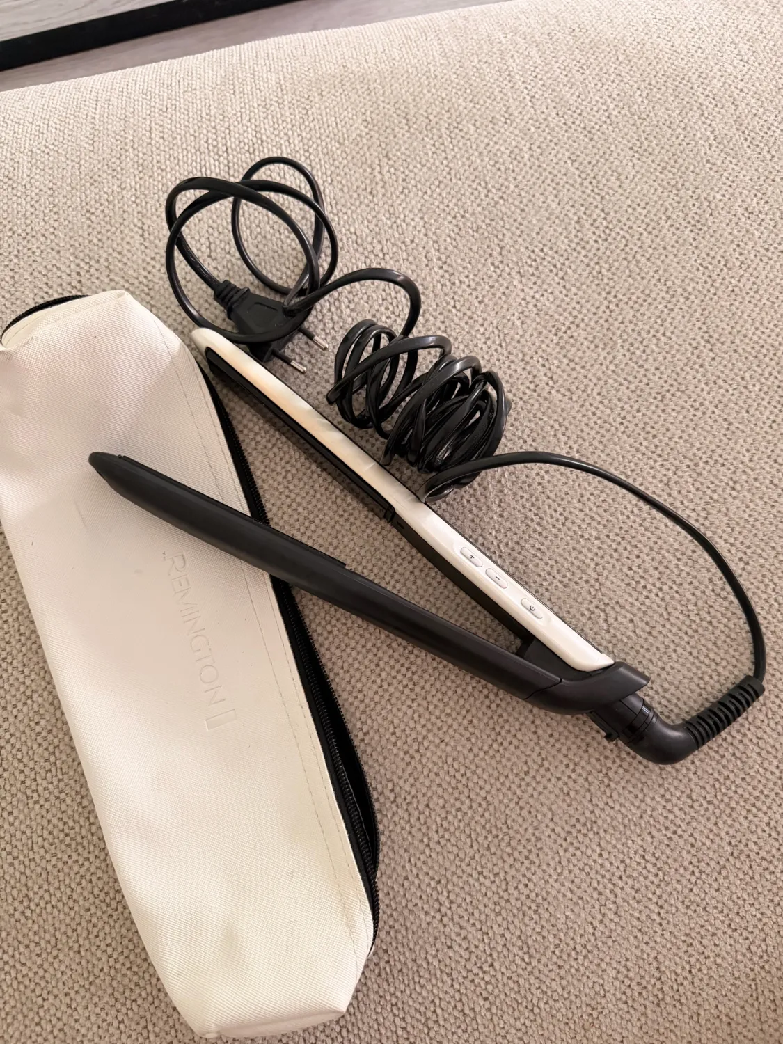 Remington Pearl S9500 – Drejtues profesional për flokë
