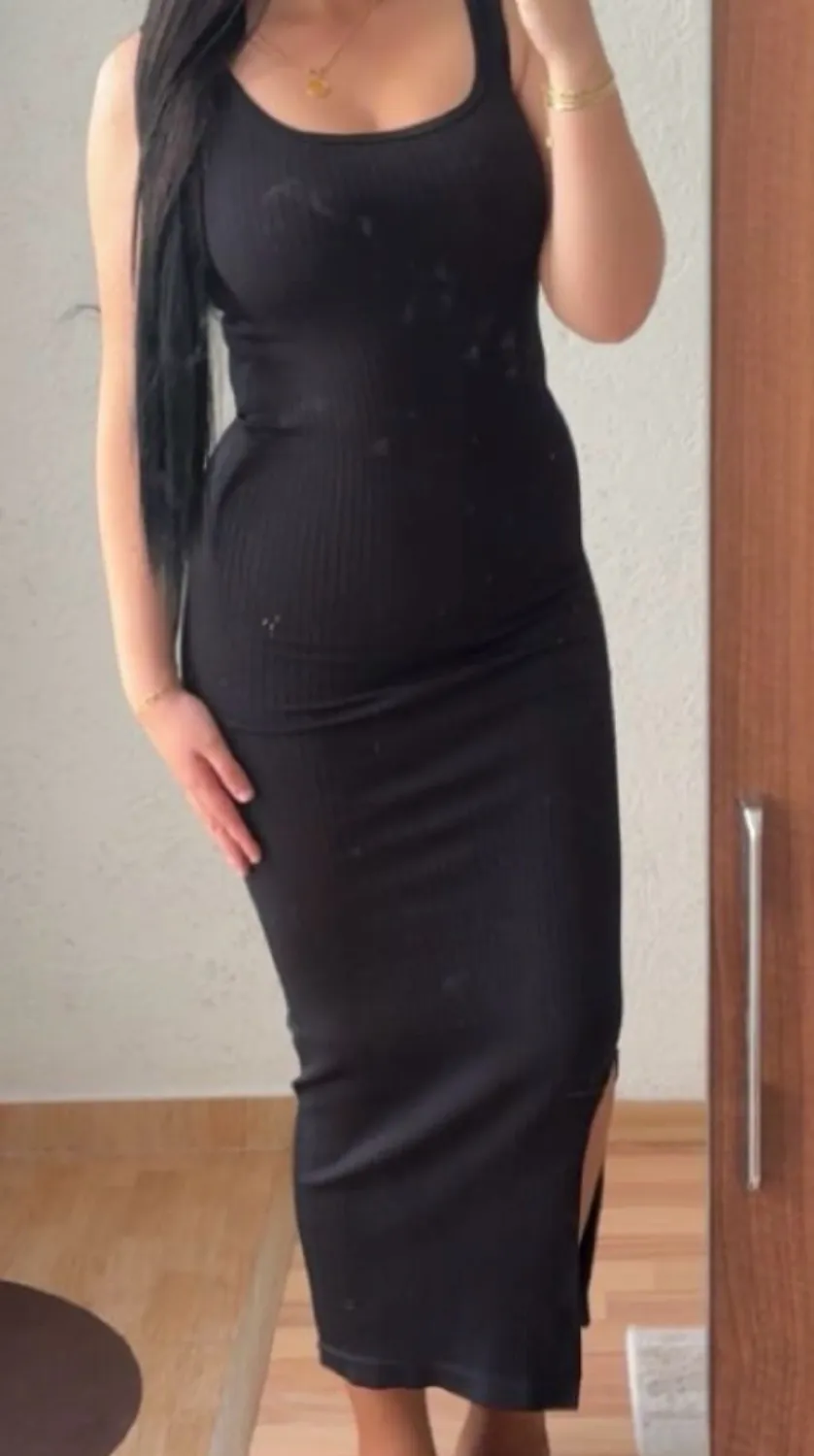 Fustan i zi