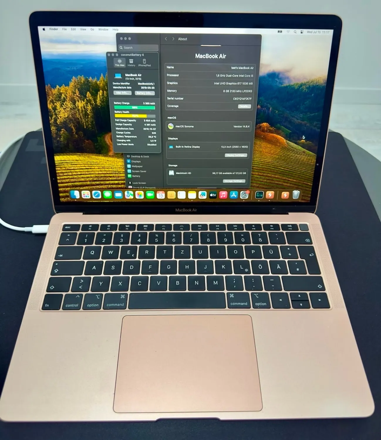 MacBook