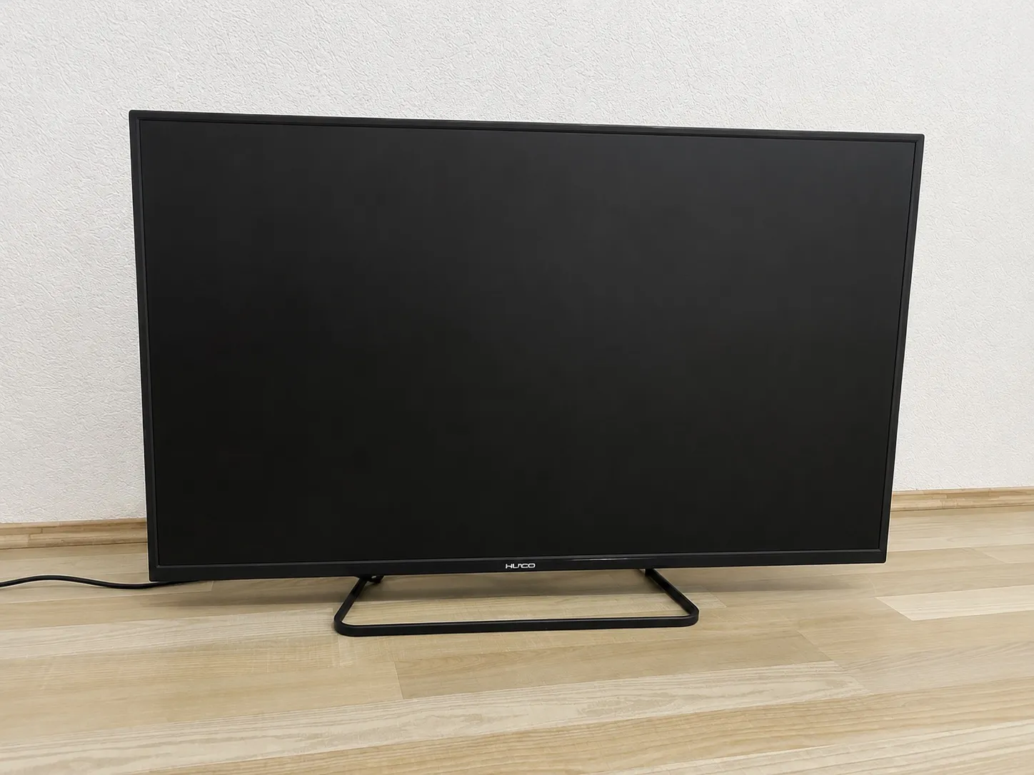 📺 Shitet televizor HUCO – në gjendje shumë të mirë