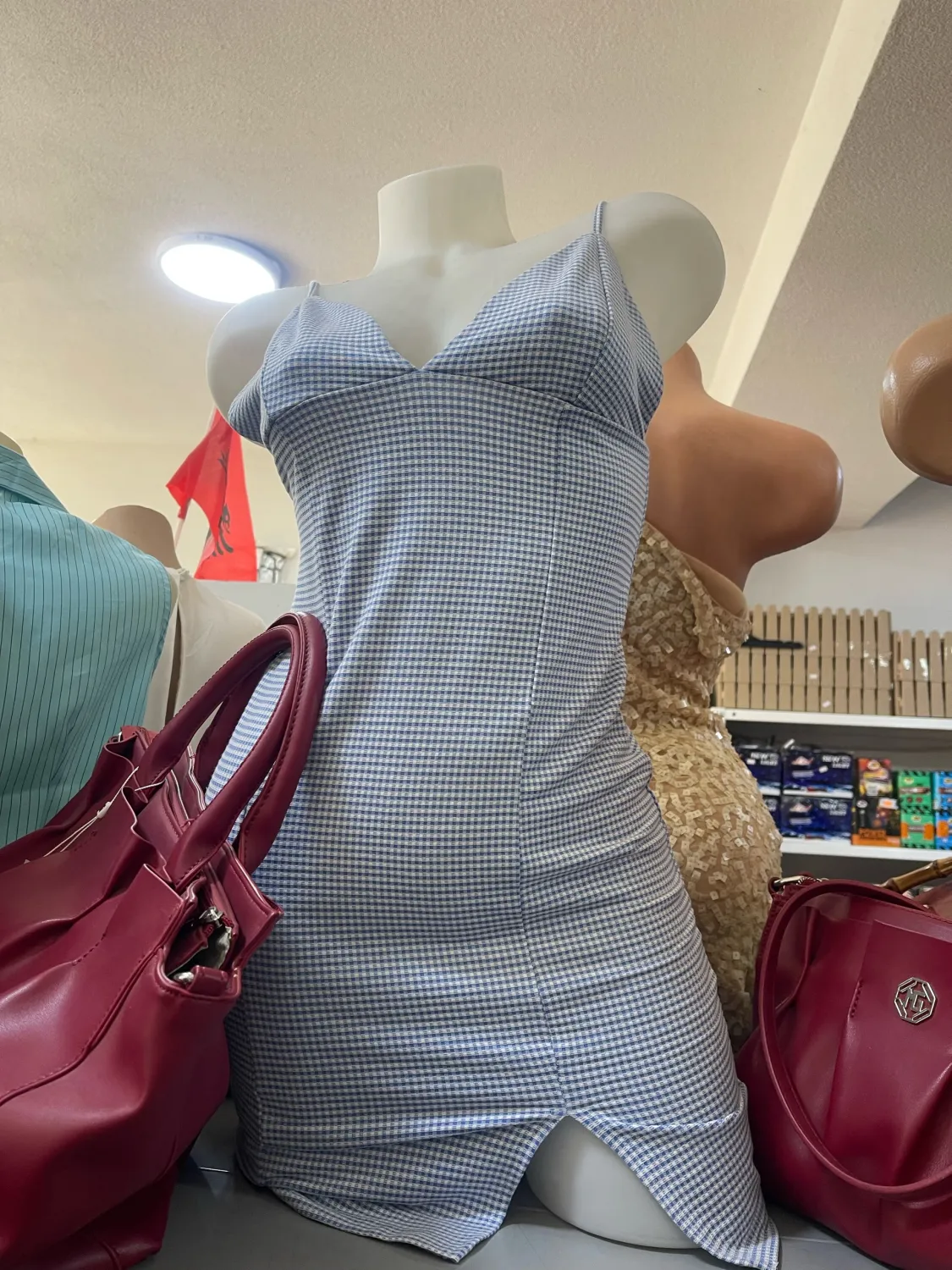 fustan blu