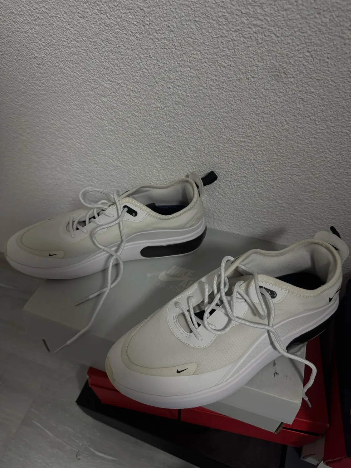 Shiten patika nike nr 40
