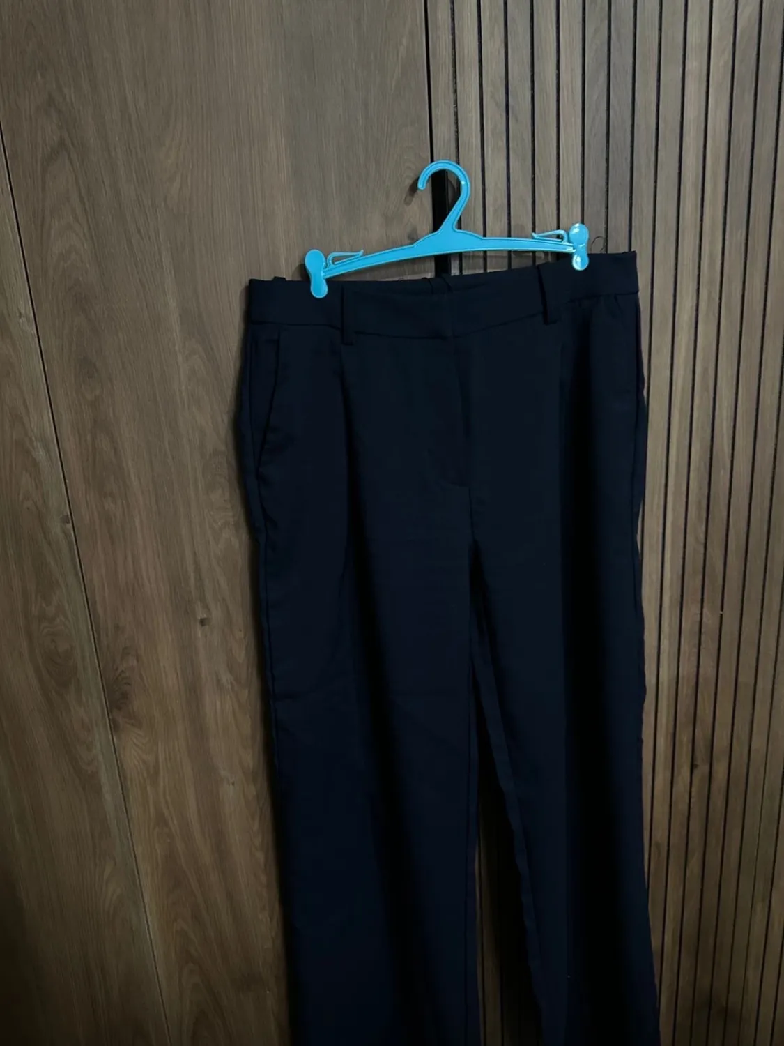 Pantollona