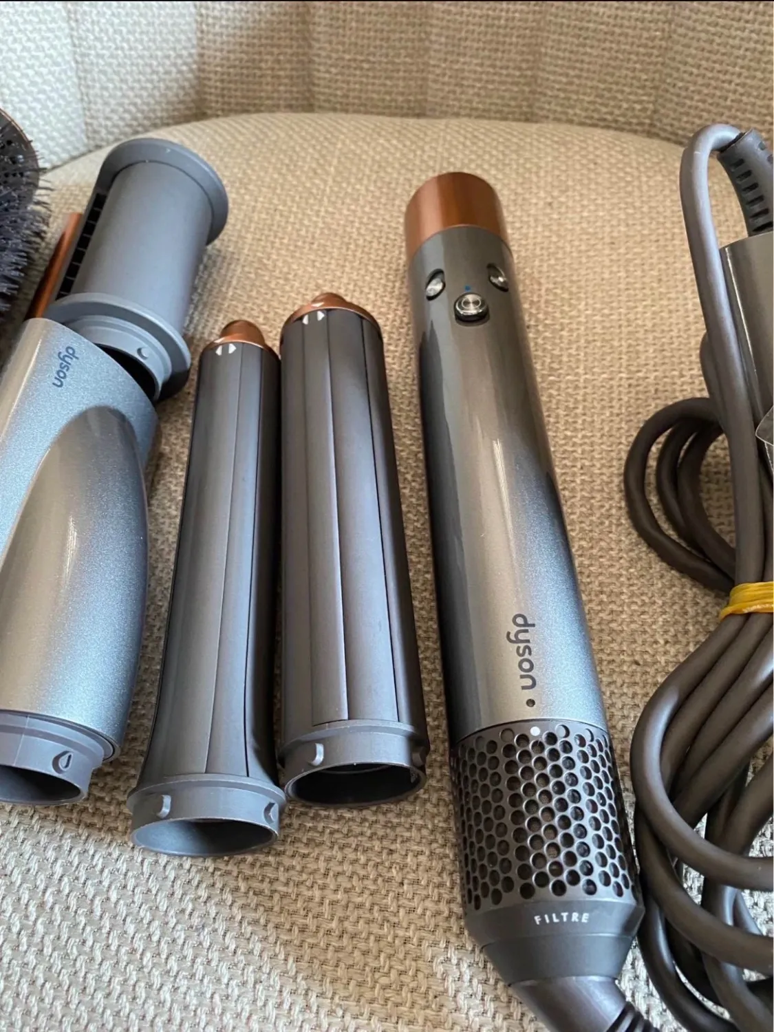 Dyson airwrap