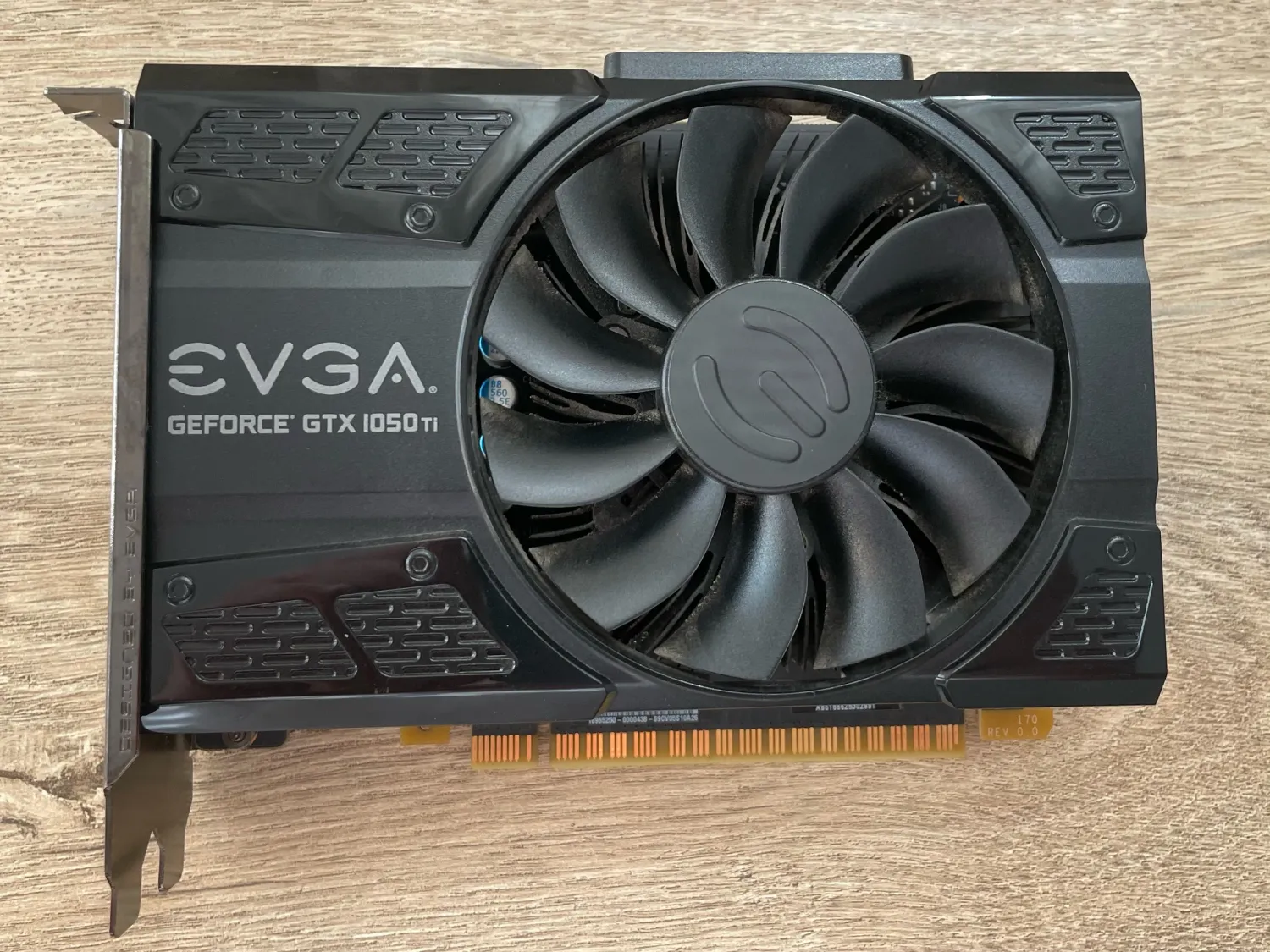 🎮🔥 EVGA GTX 1050 Ti 4GB