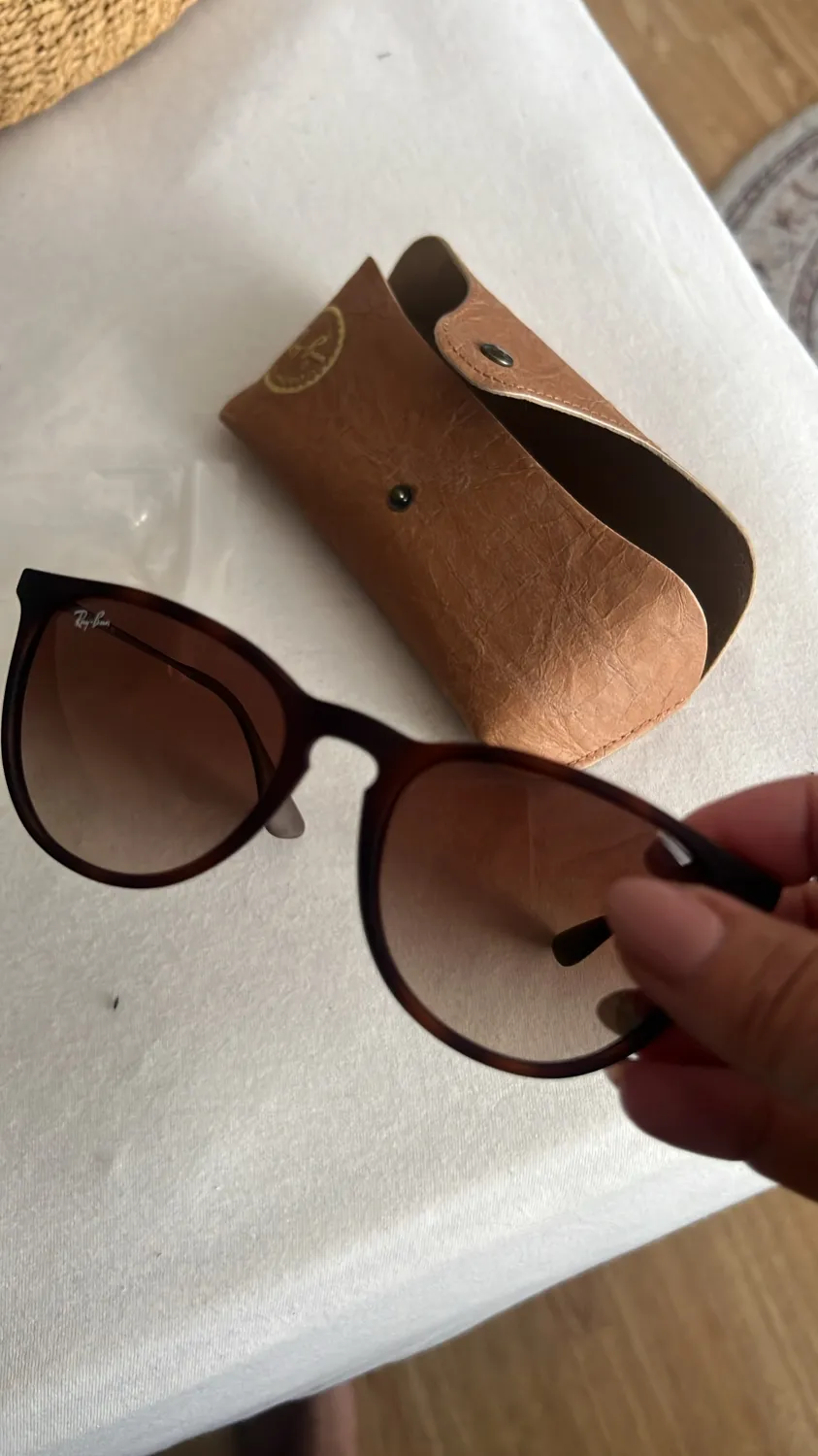 Syza ray ban