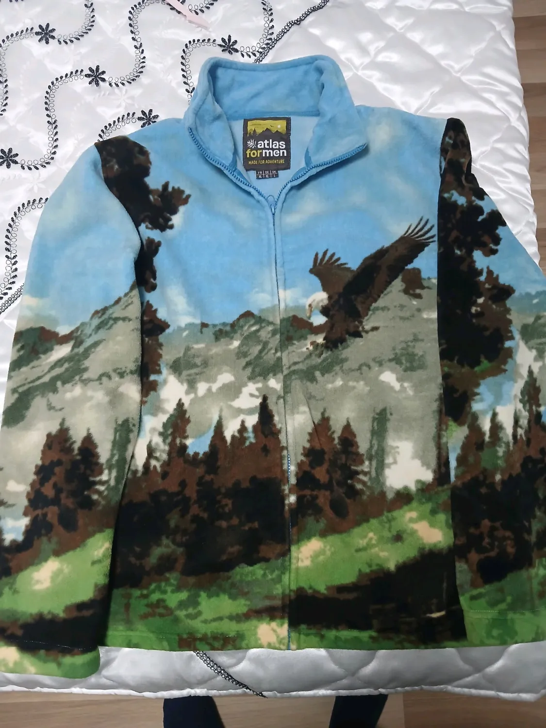 Duks orginall atlas super gjendje