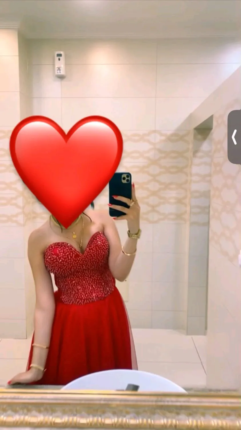 Fustan i kuq  elegant per femra